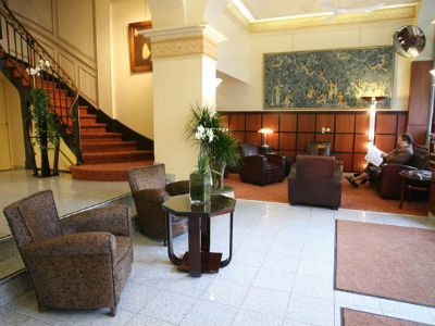 Hotel Raspail Montparnasse