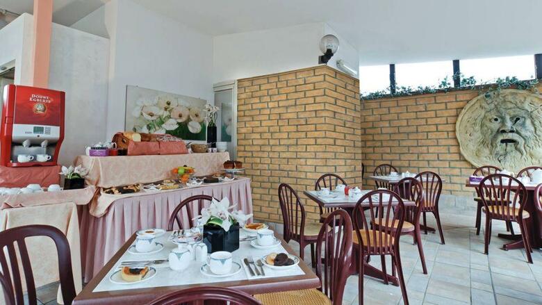 Hotel Alimandi Via Tunisi