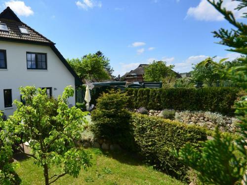 Holiday Home Boddenstrasse.1