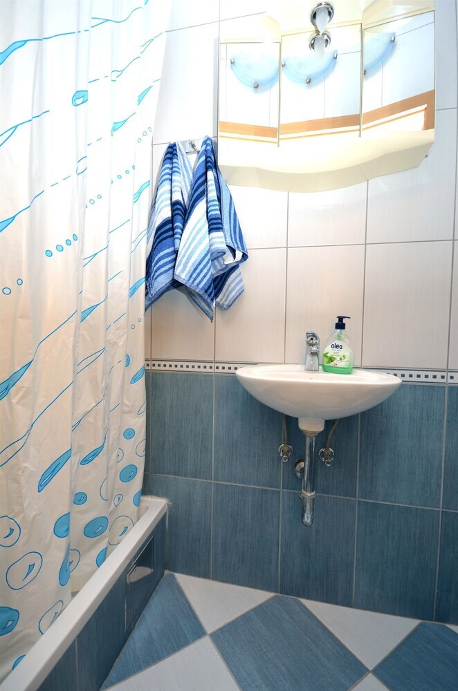 Apartments And Rooms Mara