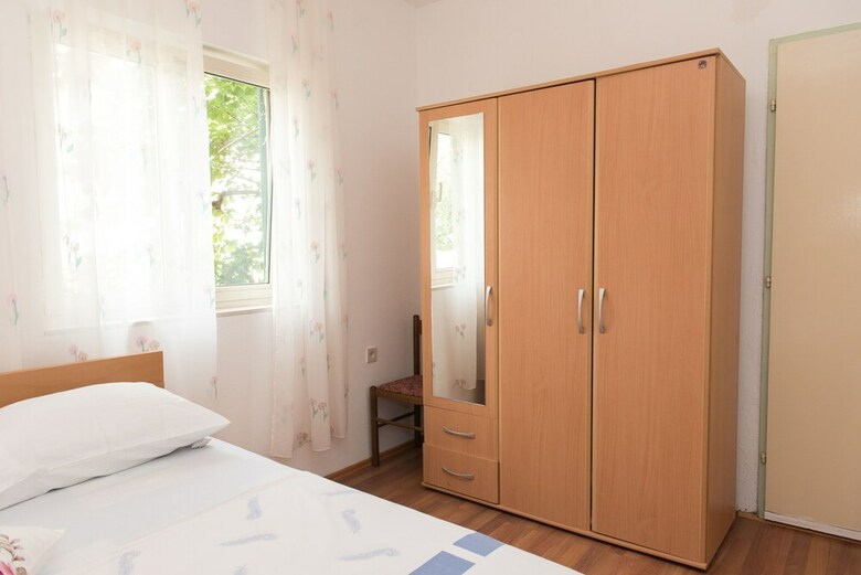 Apartments Ivan
