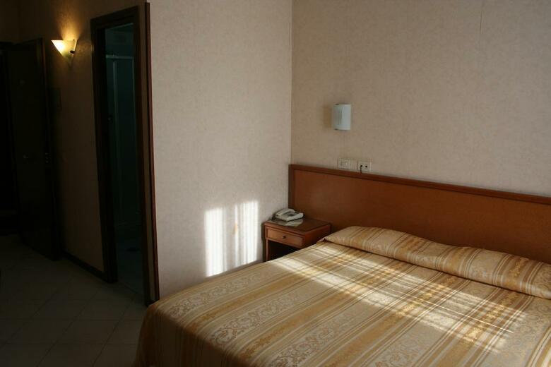 Hotel Citt� 2000