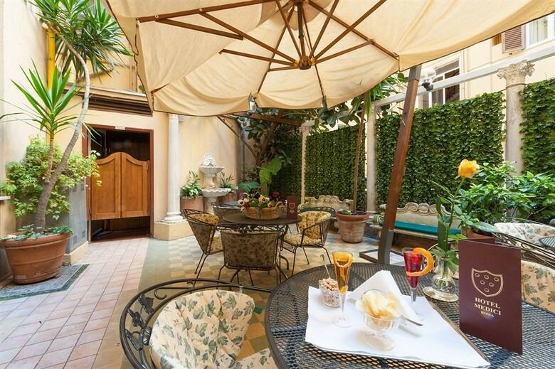 Hotel Medici