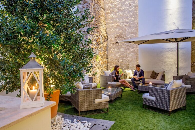 Best Western Plus Hotel Spring House