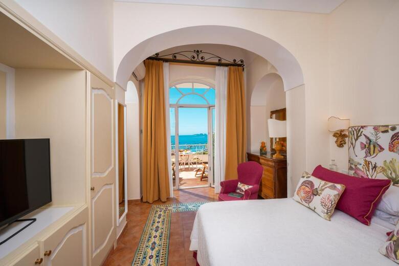 Hotel Buca Di Bacco