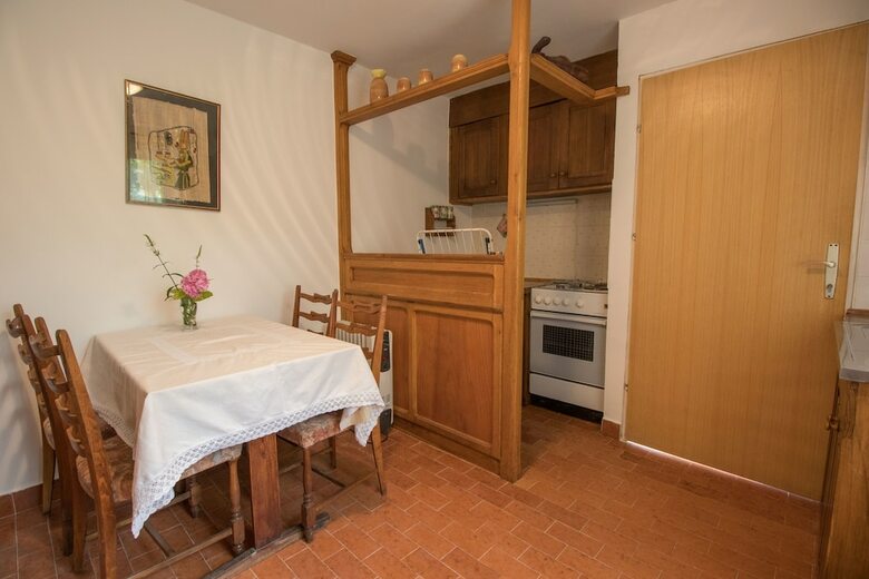Apartments Tugomila