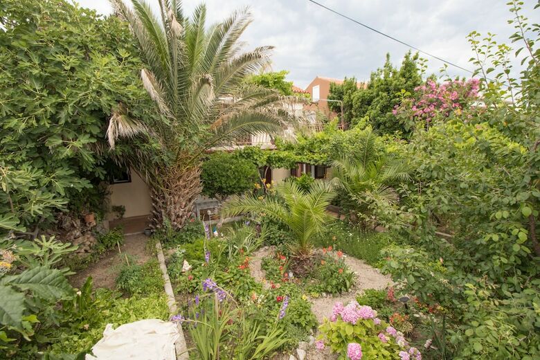 Apartments Tugomila