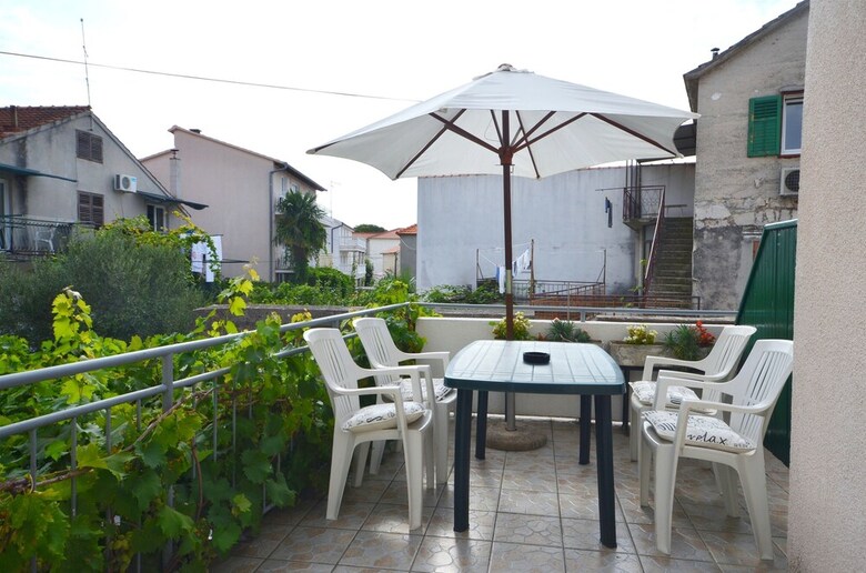 Apartments Vlade