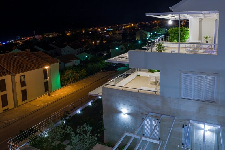 Apartments And Rooms Azzurra