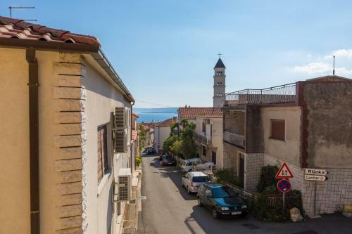 Three-bedroom Apartment Crikvenica Near Sea