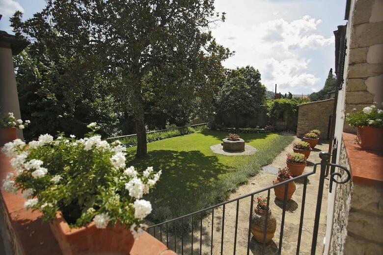 Hotel Relais Vignale