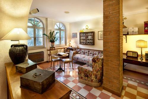 Hotel La Macchia
