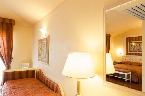 Hotel Tuder