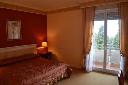 Hotel Tuder