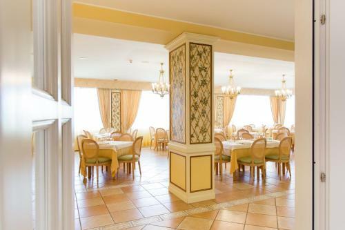 Hotel Tuder