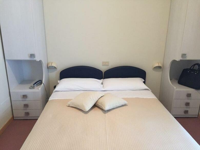 Hotel Fedora