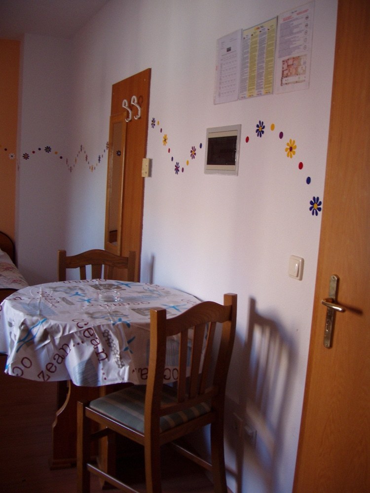 Hostal Villa Toni