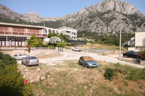 Apartment Gradac 6820b