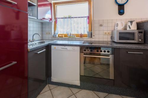 Three-bedroom Apartment In Crikvenica XI