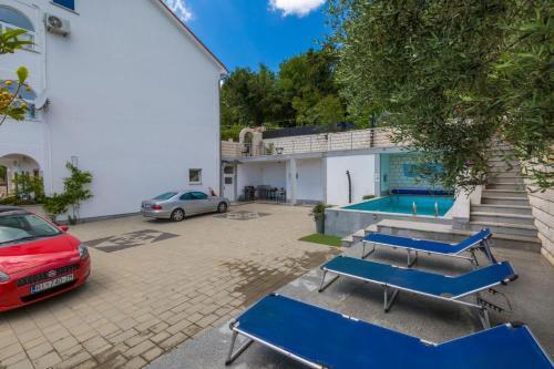 Three-bedroom Apartment In Crikvenica XI