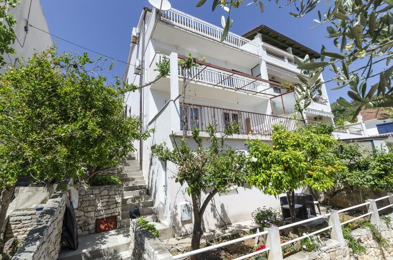 Apartments Majda