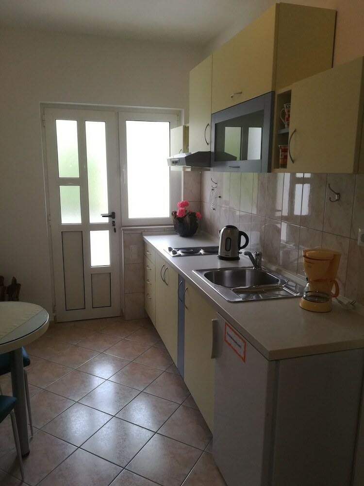 Apartments Zvonimir