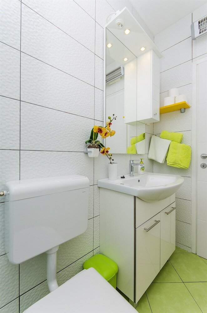 Apartments Zvonimir