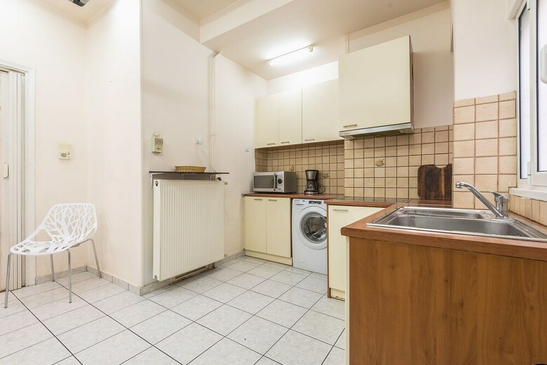 Victoria Apartment