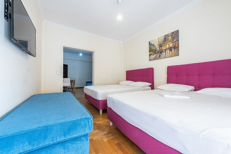 Victoria Apartment
