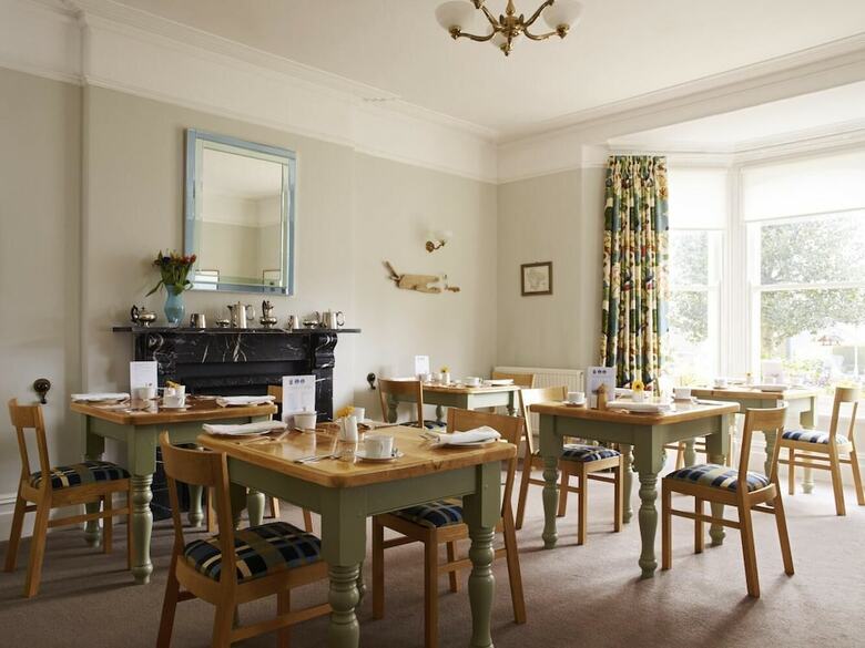 Hostal Swan Hill House