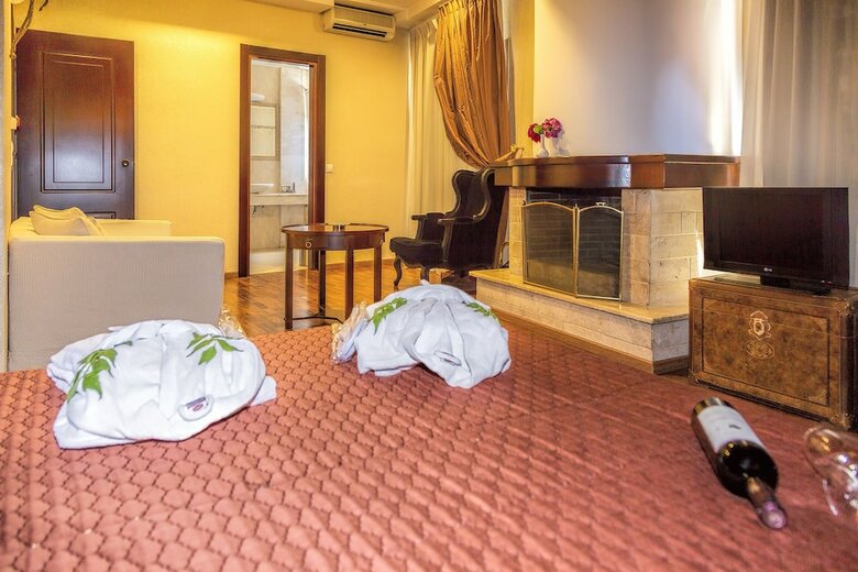 Olympus Mediterranean Boutique Hotel