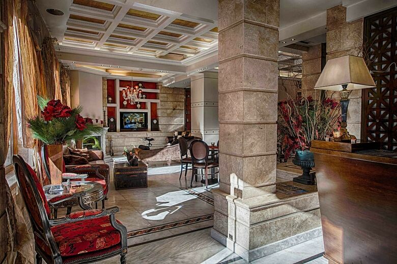 Olympus Mediterranean Boutique Hotel