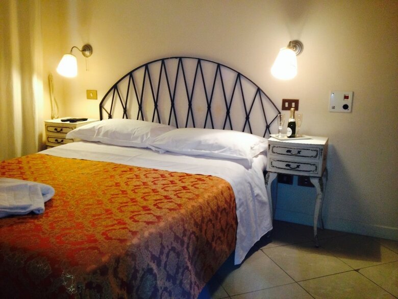 Marta Guest House