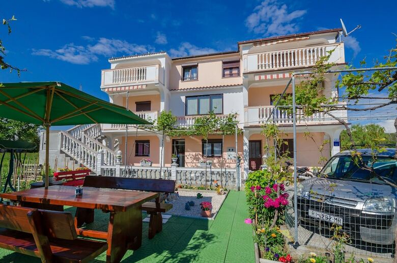 Apartment Branko