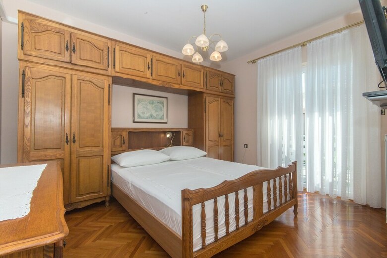 Apartments And Rooms Nada