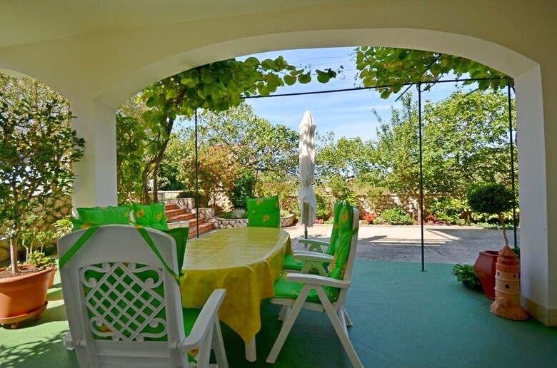 Apartments And Rooms Nada