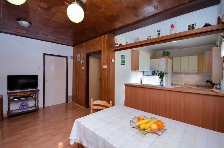 Apartments Dragica