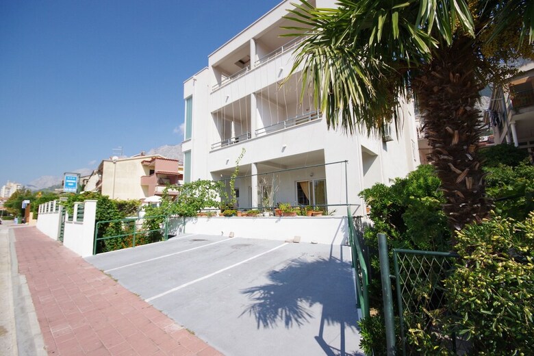 Apartments Slobodanka