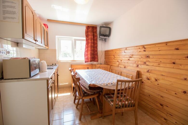 Apartments Josip