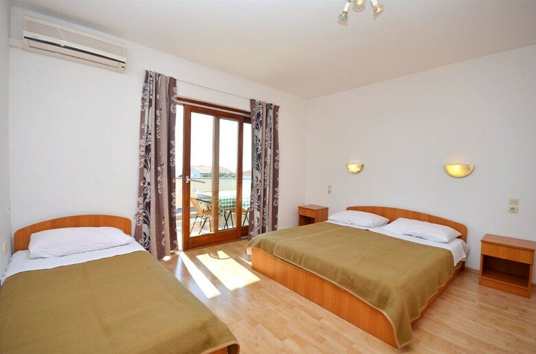 Apartments And Rooms Gordana