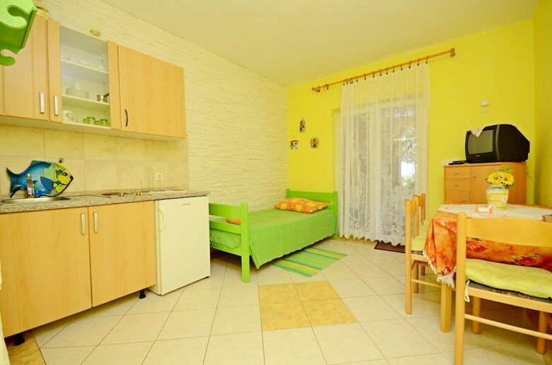 Apartments And Room Vi�nja