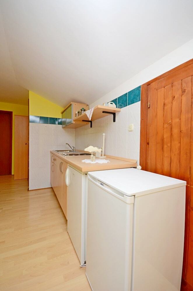 Apartments And Room Vi�nja