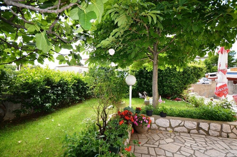 Apartments Gorana