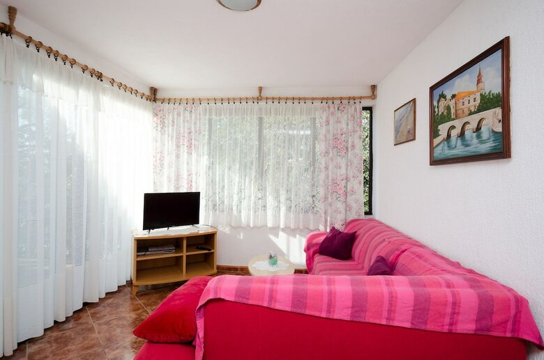 Apartments Zorka