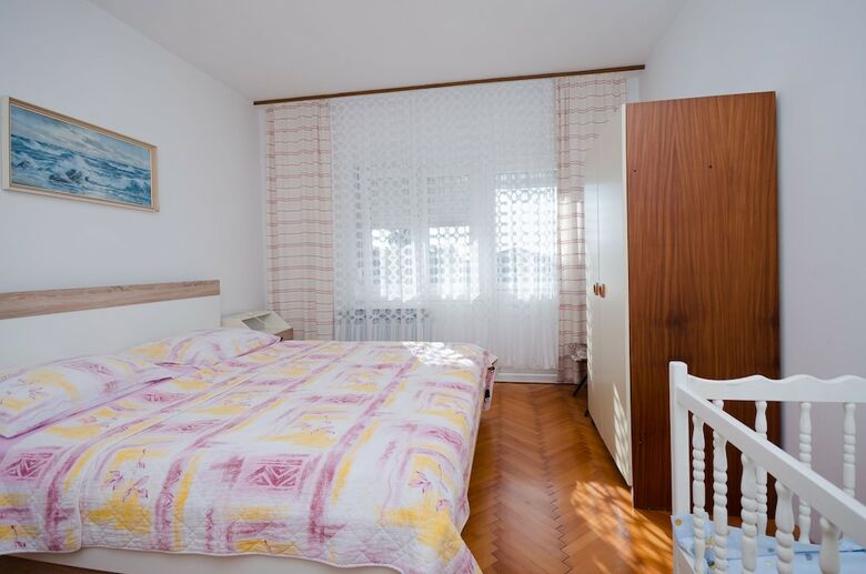Apartments Zorka