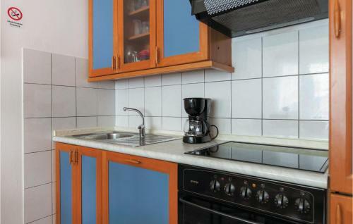 One-bedroom Apartment Omis 07