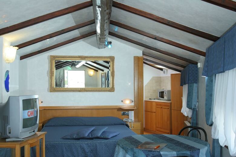 Hotel Fellini