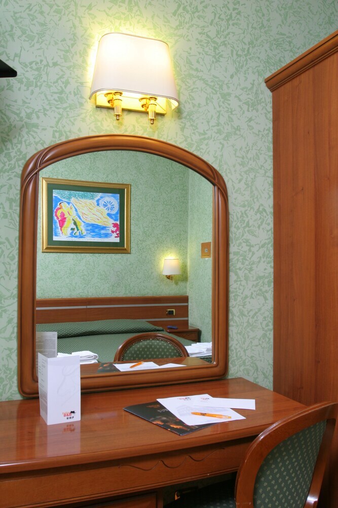Hotel Fellini
