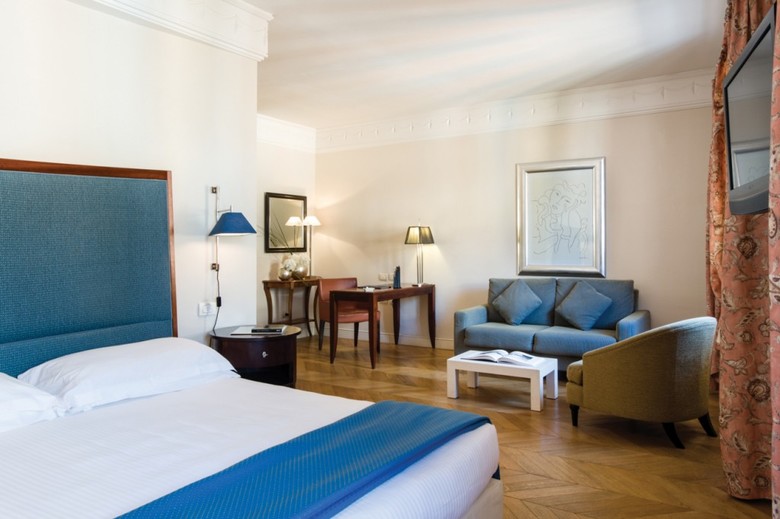 Hotel Rose Garden Palace
