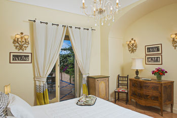 Hotel Punta Regina